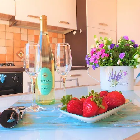 Terrazza Per Due Apartment *